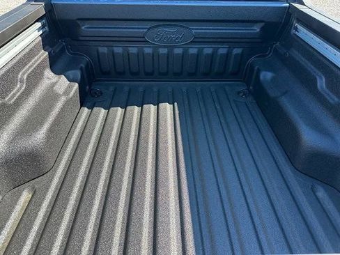 New 2025 Ford Maverick Lariat w/ Black Appearance Package image 8