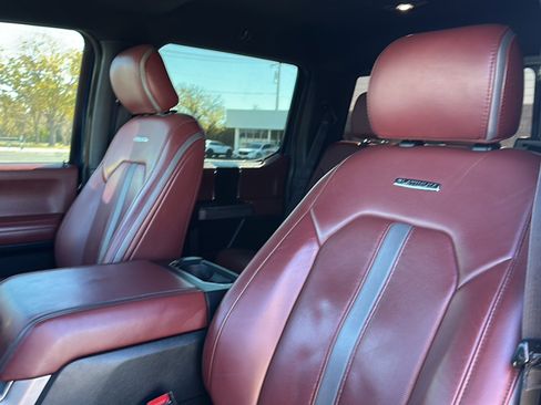 Used 2018 Ford F150 Platinum w/ Equipment Group 701A Luxury image 14