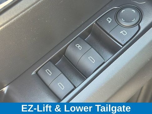 Used 2024 Chevrolet Colorado LT w/ LT Convenience Package III AWD/4WD image 19