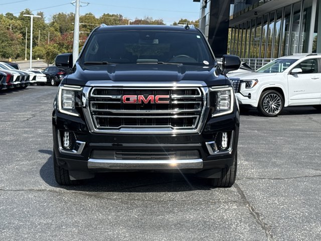 Used 2023 GMC Yukon SLT AWD/4WD image 16