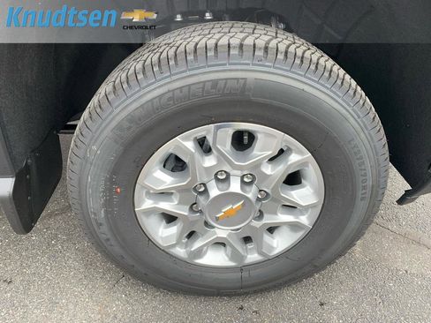 New 2026 Chevrolet Silverado 3500 LT AWD/4WD image 8