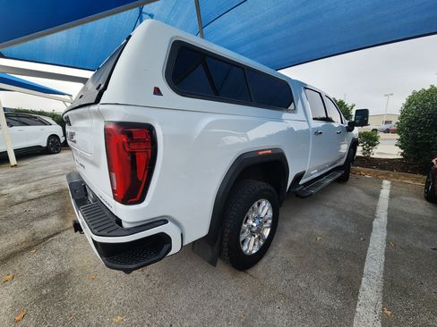 Used 2020 GMC Sierra 3500 Denali w/ Denali Ultimate Package image 4