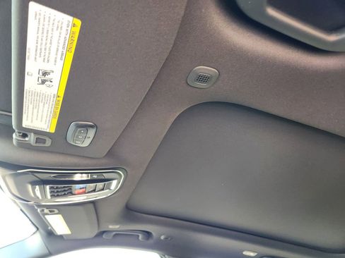 New 2025 Jeep Grand Cherokee Limited image 18