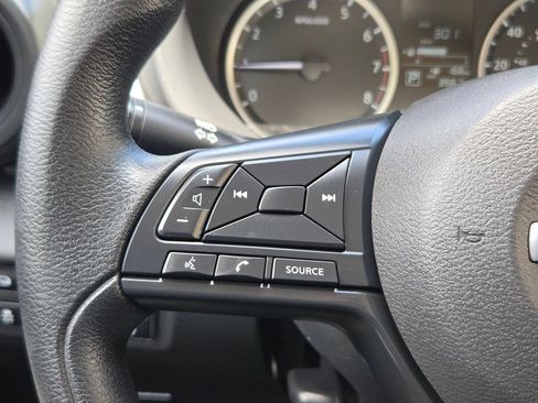 Used 2025 Nissan Kicks Play S FWD image 20