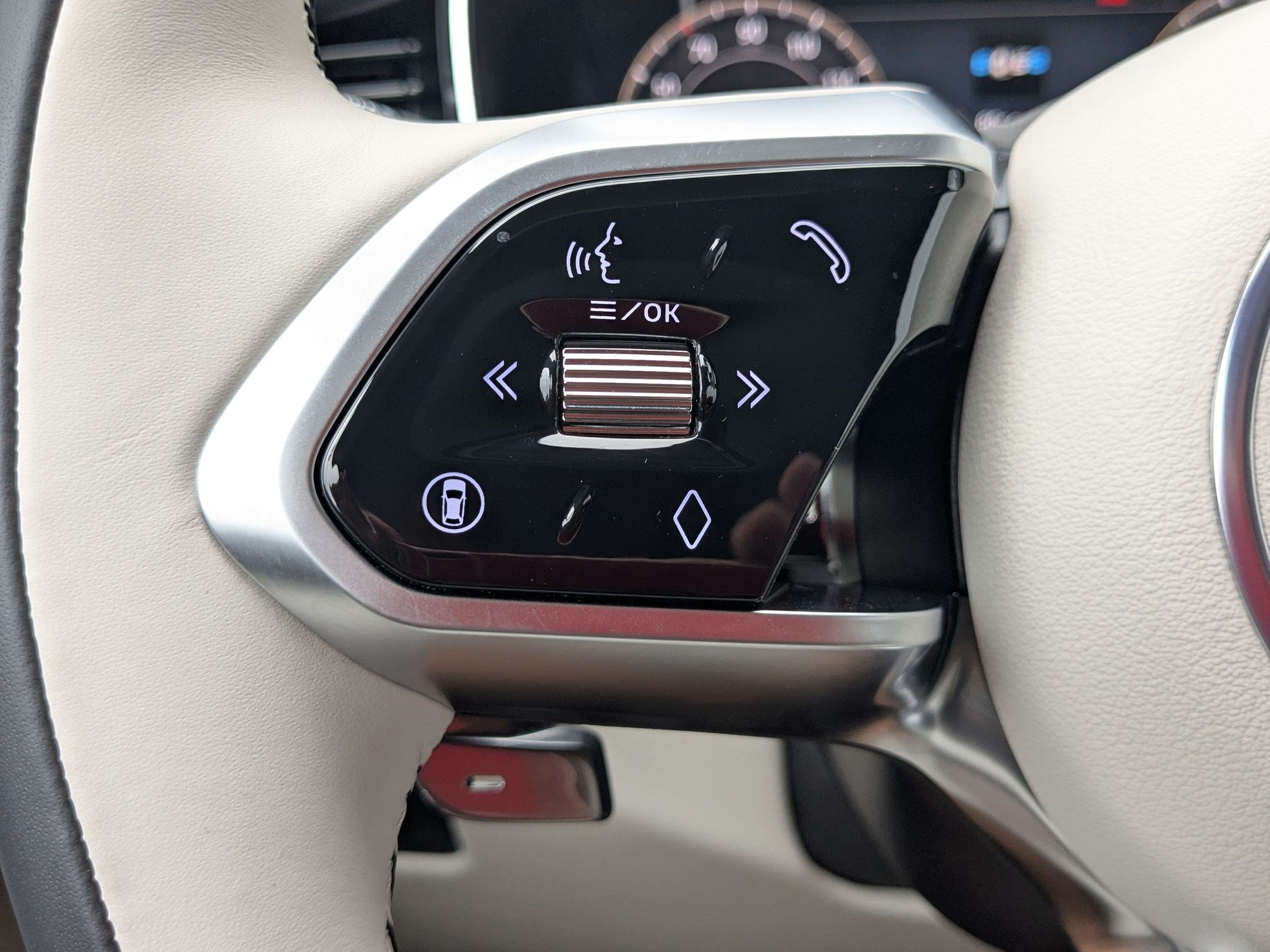 New 2026 Jaguar F-PACE R-Dynamic S AWD/4WD image 17