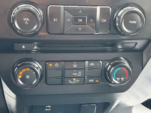 Used 2018 Ford F150 XLT RWD image 21