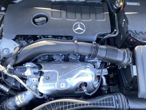 Used 2022 Mercedes-Benz GLA 250 image 28