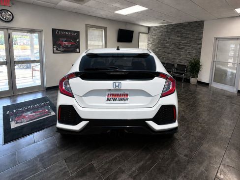 Used 2018 Honda Civic Sport image 13