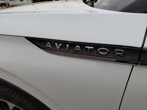 New 2026 Lincoln Aviator Reserve w/ Luxury Package image 7