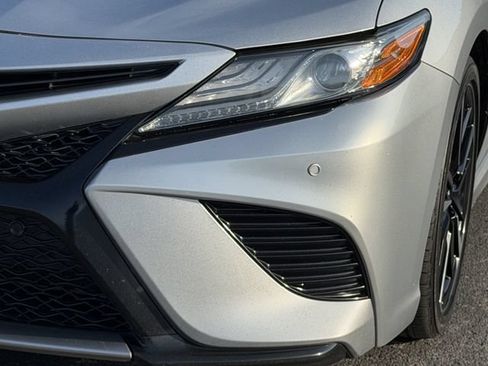 Used 2019 Toyota Camry XSE w/ Driver Assist Package FWD image 9