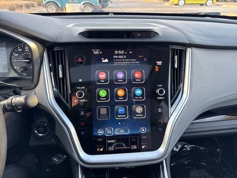 Used 2022 Subaru Outback Limited XT image 17