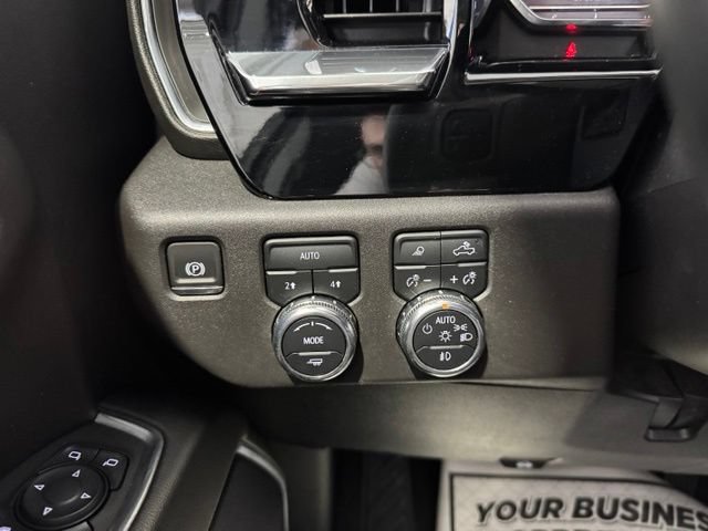 Used 2024 GMC Sierra 1500 SLT AWD/4WD image 17