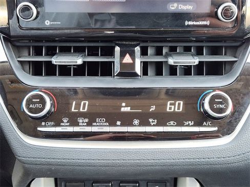 Certified 2022 Toyota Corolla Cross XLE w/ Convenience Package image 15