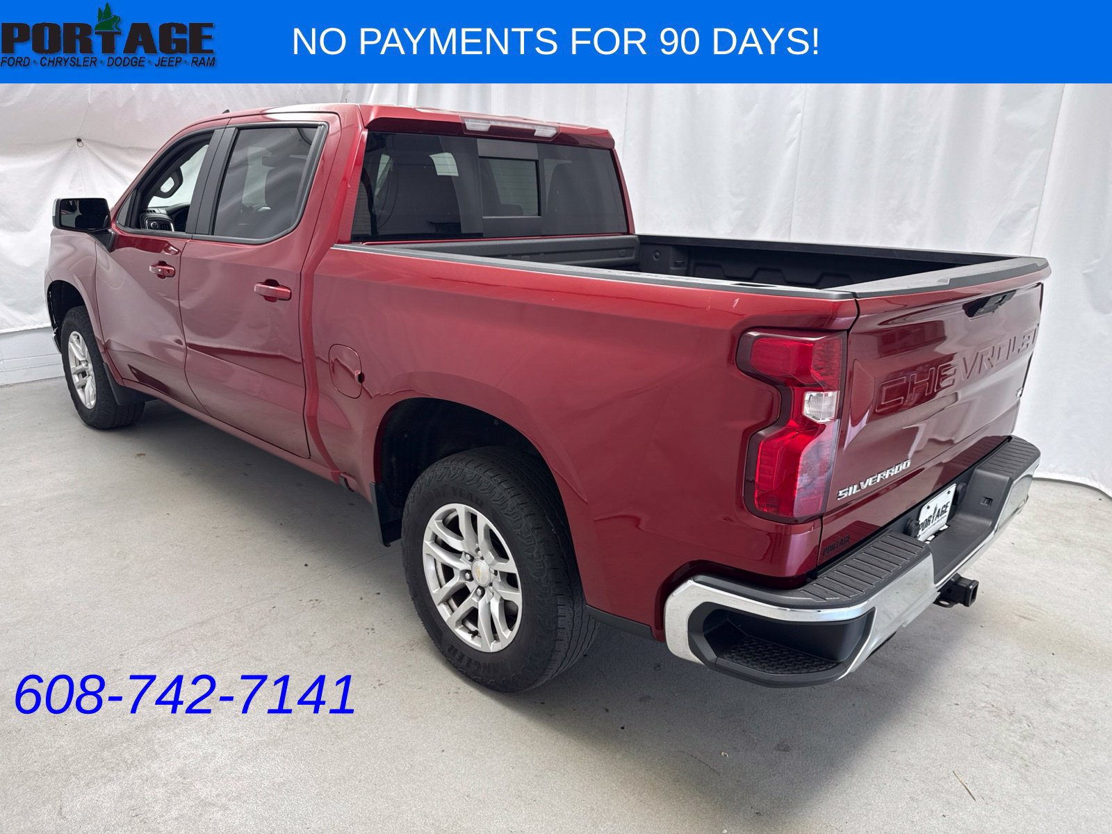 Used 2021 Chevrolet Silverado 1500 LT AWD/4WD image 4