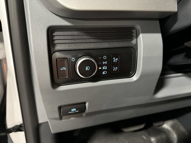 New 2023 Ford F550 4x4 Regular Cab Super Duty image 36