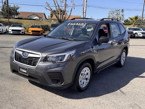 Used 2021 Subaru Forester Base image 7