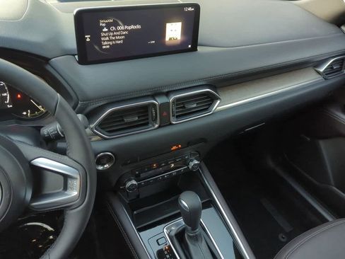 Used 2025 MAZDA CX-5 Signature image 27