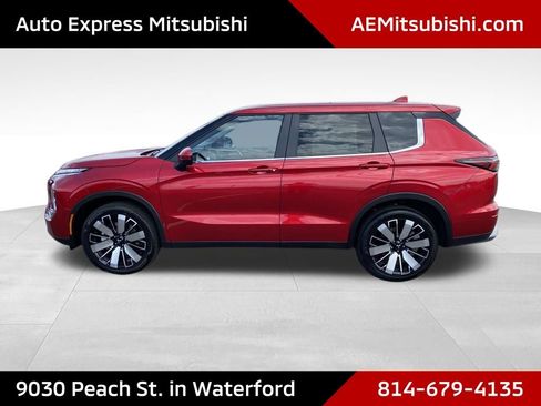 New 2026 Mitsubishi Outlander SE AWD/4WD image 4
