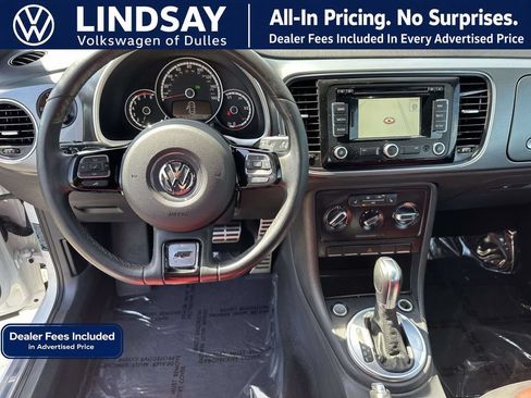 Used 2014 Volkswagen Beetle R-Line FWD image 10