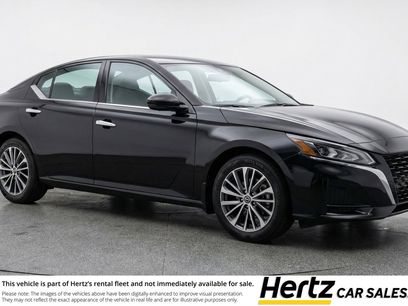 Used 2025 Nissan Altima 2.5 SV