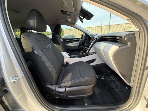 Certified 2024 Hyundai Tucson SE FWD image 36