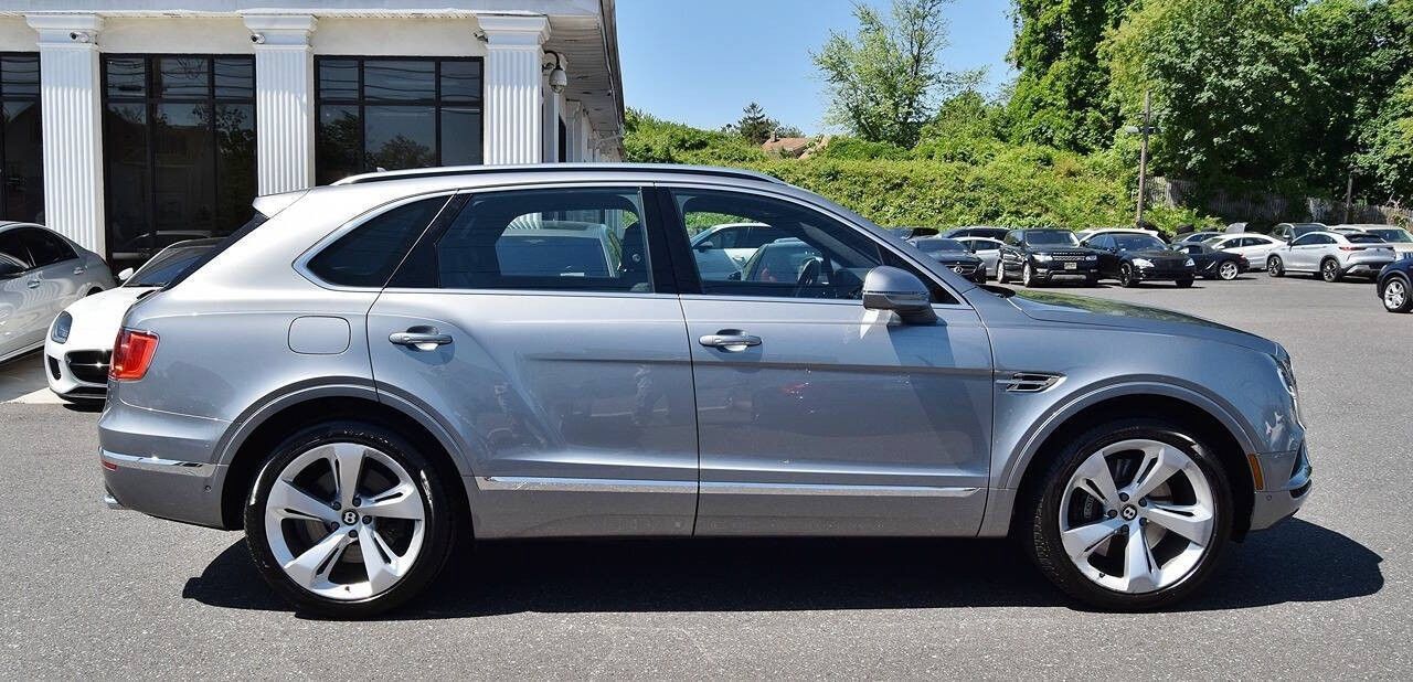 Used 2019 Bentley Bentayga AWD/4WD image 13
