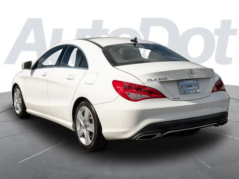 Used 2018 Mercedes-Benz CLA 250 image 2