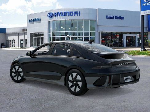 New 2025 Hyundai Ioniq 6 SE image 5