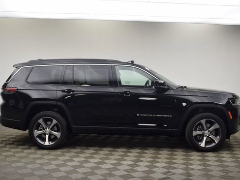 New 2026 Jeep Grand Cherokee L Limited image 3