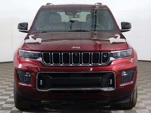 Used 2023 Jeep Grand Cherokee Overland w/ Adv Protech Group III image 16