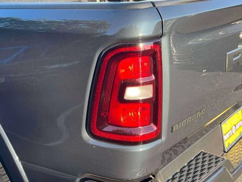 New 2026 RAM 1500 4x4 Crew Cab image 8