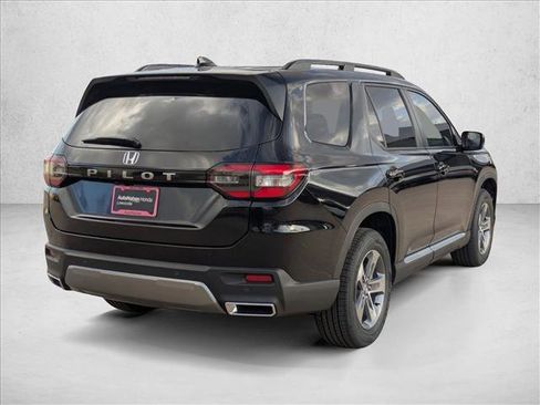 New 2026 Honda Pilot EX-L image 2