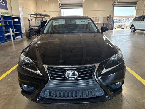 Used 2015 Lexus IS 350 w/ Navigation System Package RWD image 2