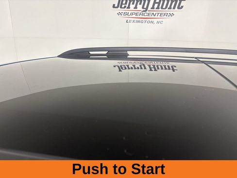 Used 2022 Jeep Renegade Limited w/ Sun, Sound & Wheels Group AWD/4WD image 10