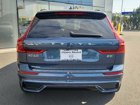 Used 2026 Volvo XC60 B5 Plus w/ Protection Package Premier AWD/4WD image 5