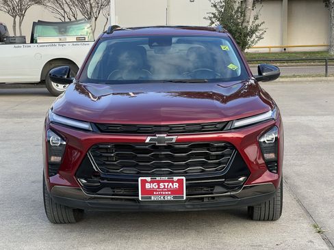 Used 2024 Chevrolet Trax ACTIV w/ Sunroof Package image 6