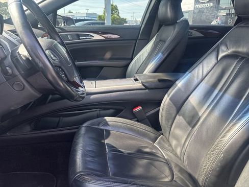 Used 2017 Lincoln MKZ Reserve AWD/4WD image 10