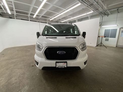 Used 2023 Ford Transit 350 XLT image 9