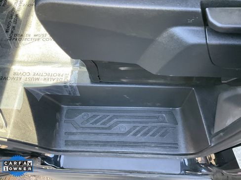 Used 2022 Ford E-Transit 148 High Roof Extended w/ Load Area Protection Package image 18