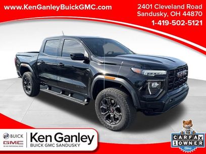 Used 2025 GMC Canyon Elevation w/ Convenience Package
