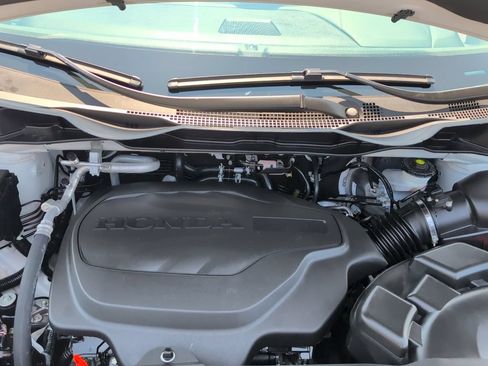 Used 2024 Honda Odyssey Elite image 61