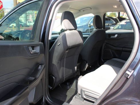 Used 2021 Ford Escape SE FWD image 13