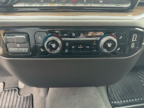 Used 2025 Chevrolet Silverado 1500 LT image 27