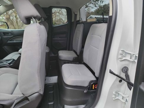 Used 2020 Chevrolet Colorado W/T w/ WT Convenience Package image 24