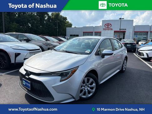 Used 2020 Toyota Corolla LE FWD image 1
