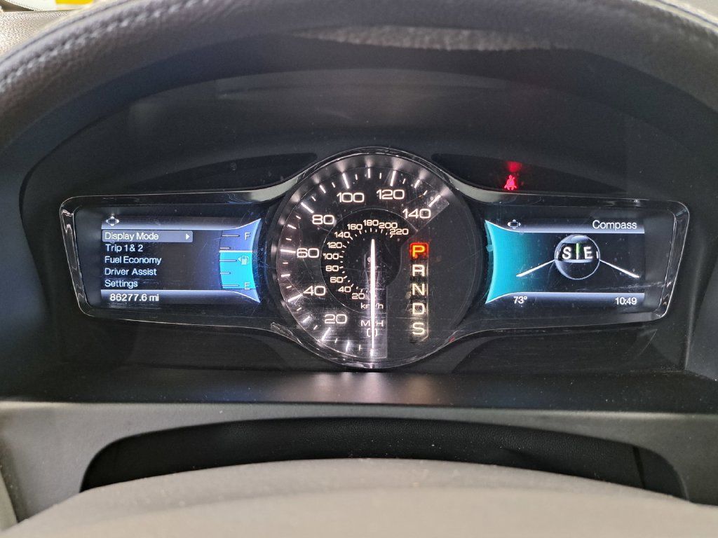 Used 2015 Lincoln MKX AWD image 9