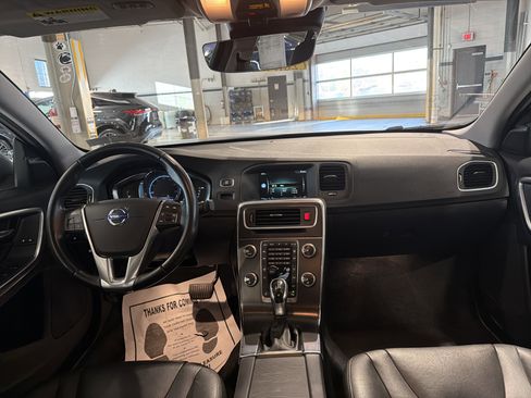 Used 2016 Volvo S60 T5 Premier image 10