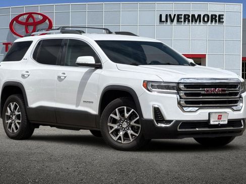 Used 2020 GMC Acadia SLE w/ Driver Convenience Package FWD image 2
