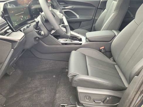 New 2025 Audi Q5 Premium Plus image 16