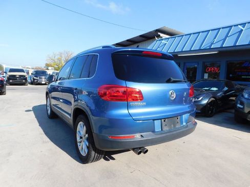 Used 2017 Volkswagen Tiguan Wolfsburg Edition image 5